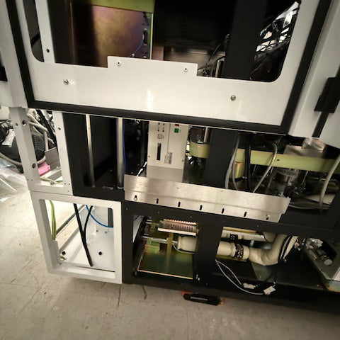 Hitachi S 9300 CD-SEM (Critical Dimension Scanning Electron Microscope)