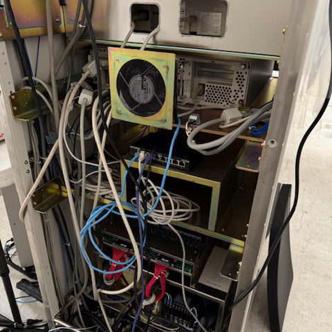 Hitachi S 9300 CD-SEM (Critical Dimension Scanning Electron Microscope)