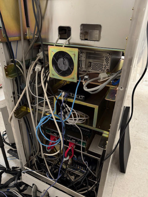 Hitachi S 9300 CD-SEM (Critical Dimension Scanning Electron Microscope)