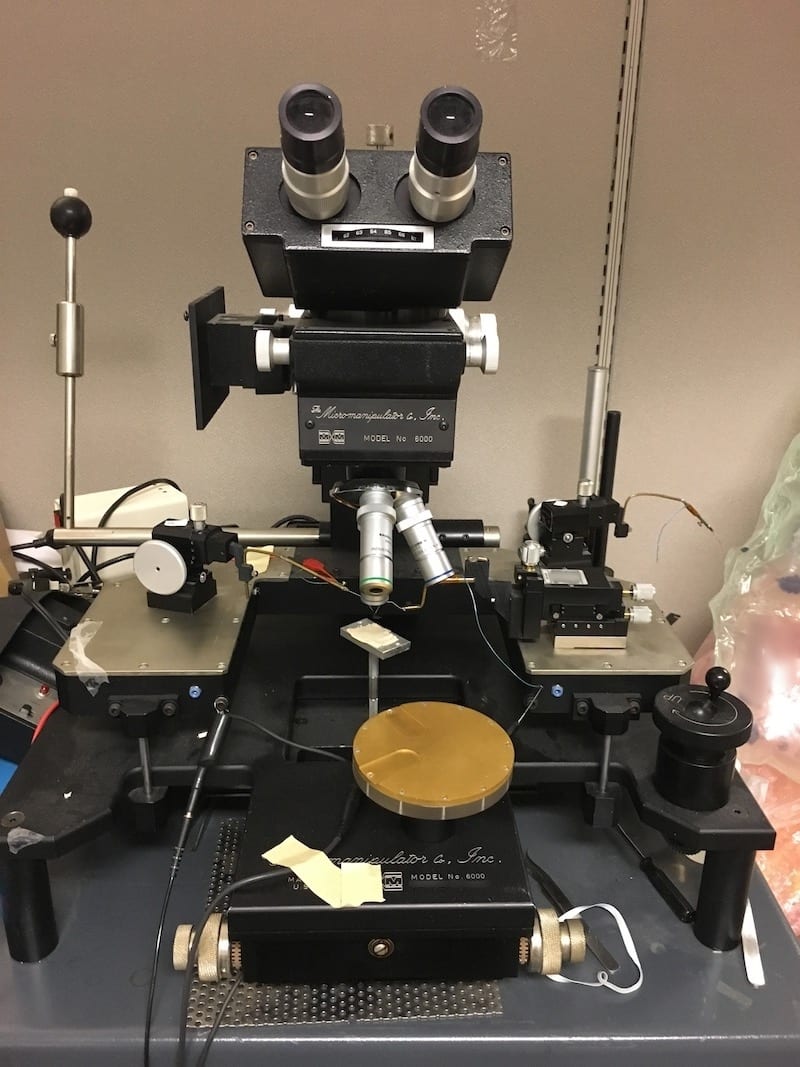 Micromanipulator 6000 Probe Station