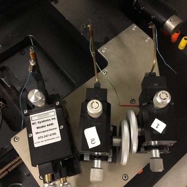 Micromanipulator 6000 Probe Station