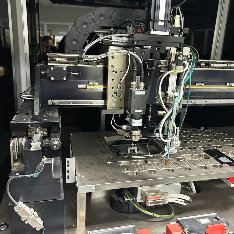 Veeco Optium AFTS 914 001 Advanced Fiber Test & Alignment System