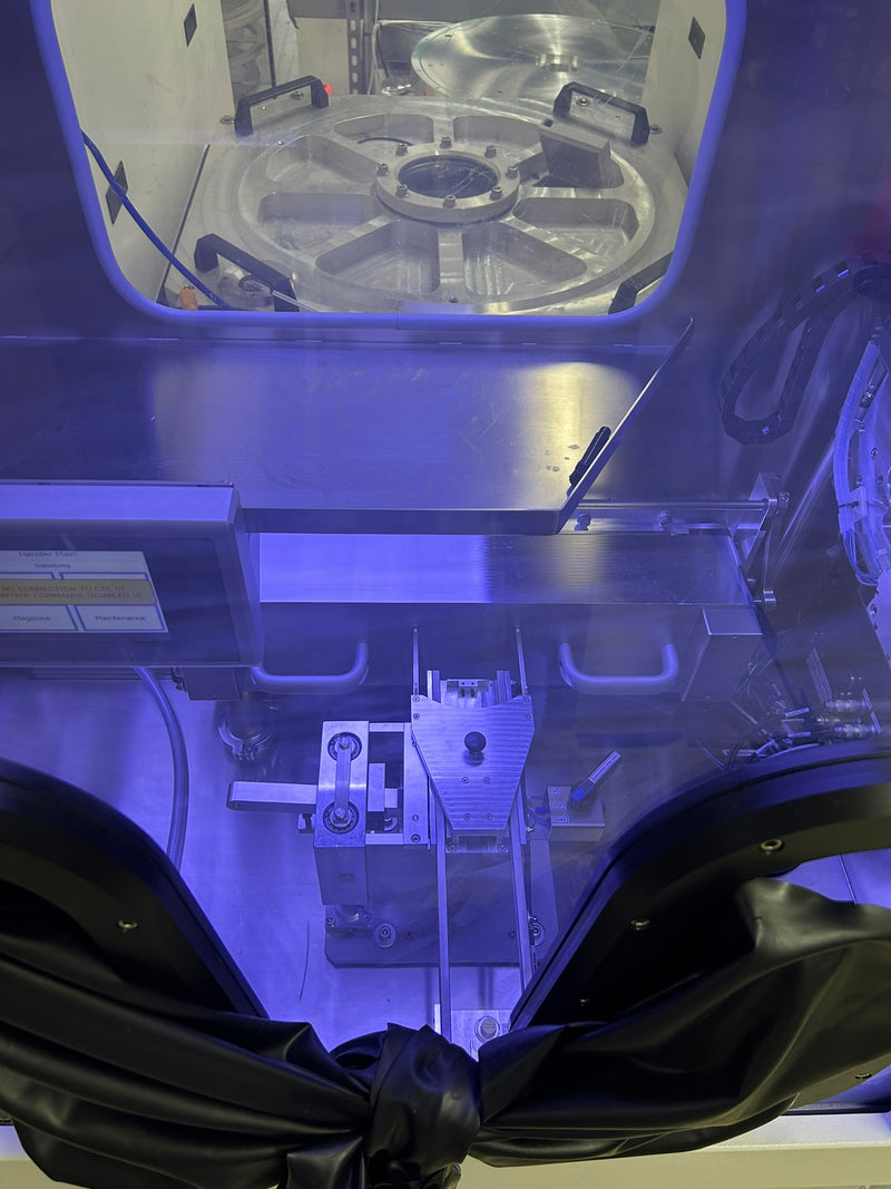 Aixtron G 5 HT IC 2 MOCVD Reactor (Metal Organic Chemical Vapor Deposition)