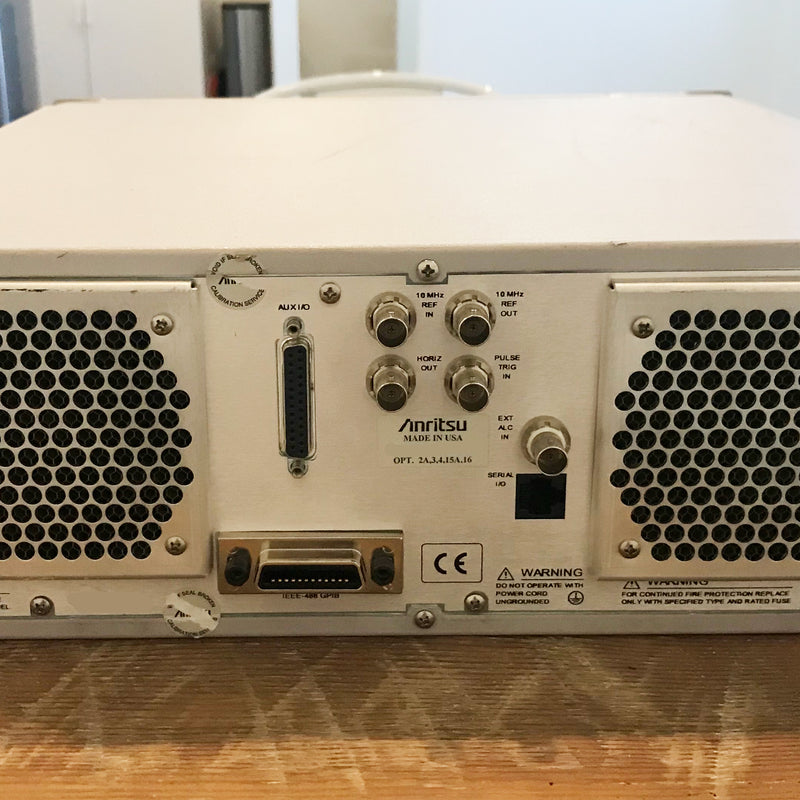 Anritsu MG 3692 A Analog Signal Generator