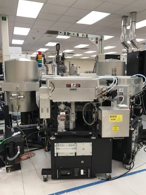 Applied Materials AKT 1600 PECVD (Plasma-Enhanced Chemical Vapor Deposition)