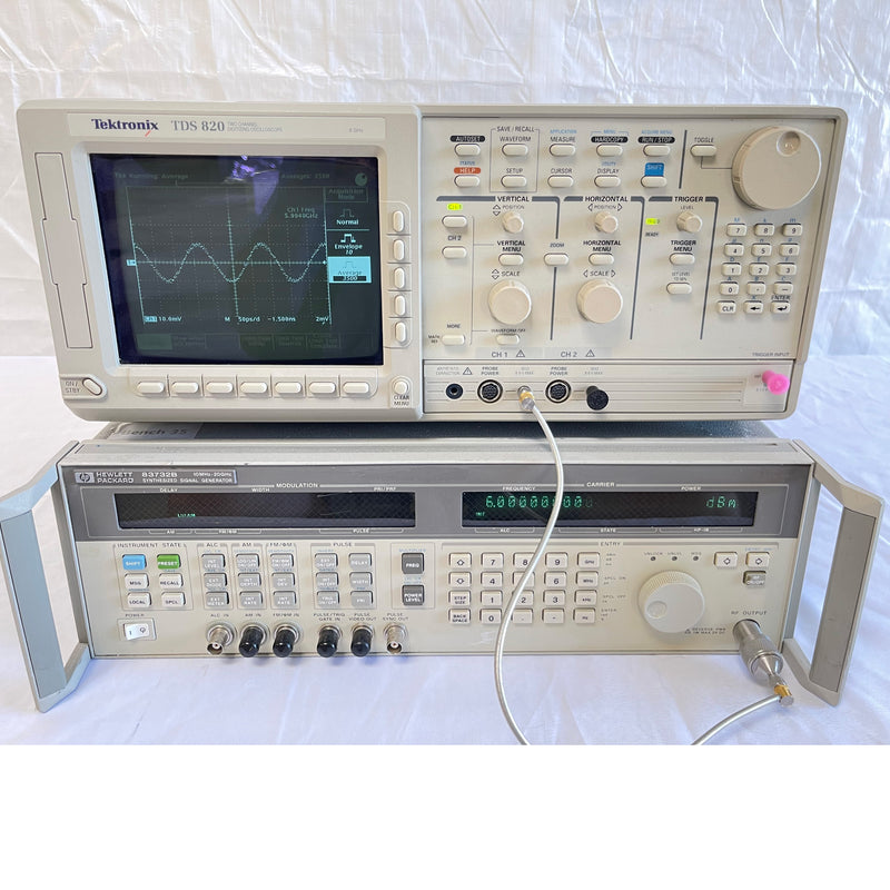 Tektronix TDS 820 Digital Oscilloscope