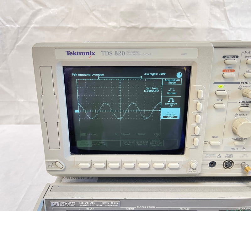 Tektronix TDS 820 Digital Oscilloscope
