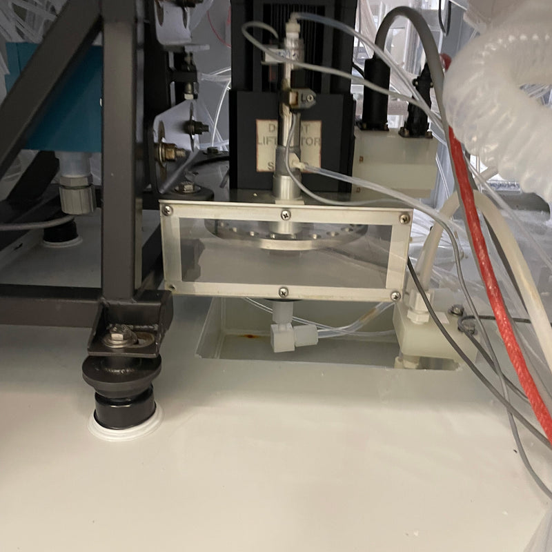 FSI Mercury MP Batch Spray Cleaning System