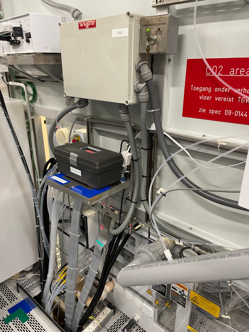 FSI Mercury MP Batch Spray Cleaning System