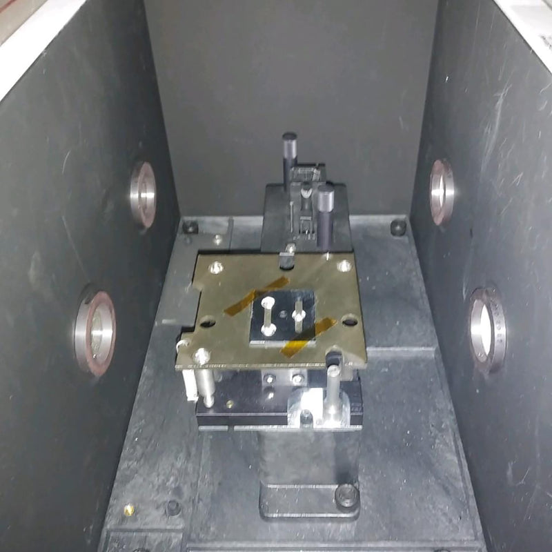Perkin Elmer Lambda 900 UV-VIS-NIR Spectrometer (Ultraviolet-Visible-Near-Infrared)