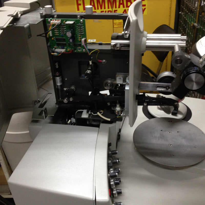 K&S 4526 Manual Wedge Bonder