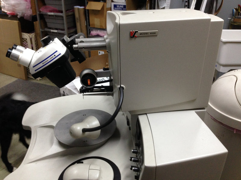 K&S 4526 Manual Wedge Bonder