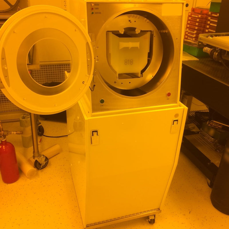 Semitool SRD (Spin Rinse Dryer)