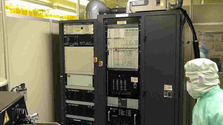 Applied Materials Centura 5200 PVD (Physical Vapor Deposition)