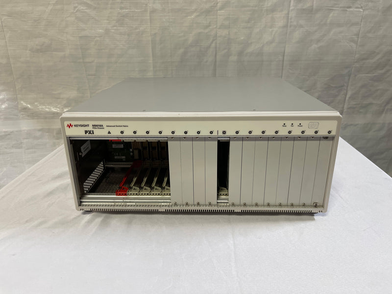 Keysight / Agilent M 9018 A PXIe Chassis Advanced Switch Fabric