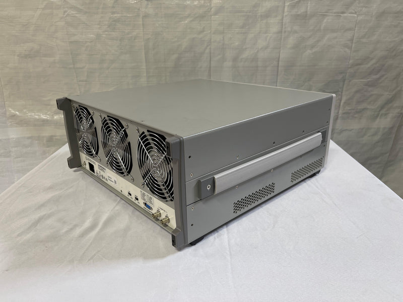 Keysight / Agilent M 9018 A PXIe Chassis Advanced Switch Fabric