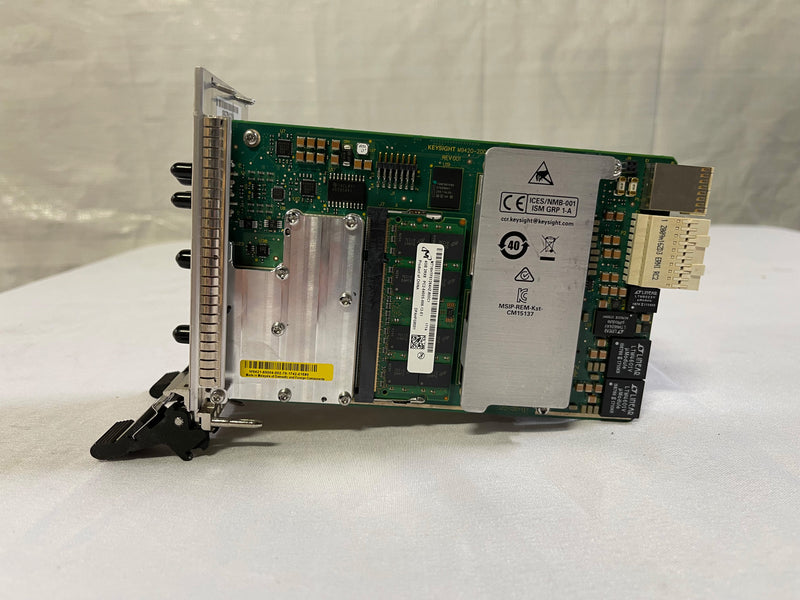 Keysight / Agilent M 9421 A VXT Vector Transceiver