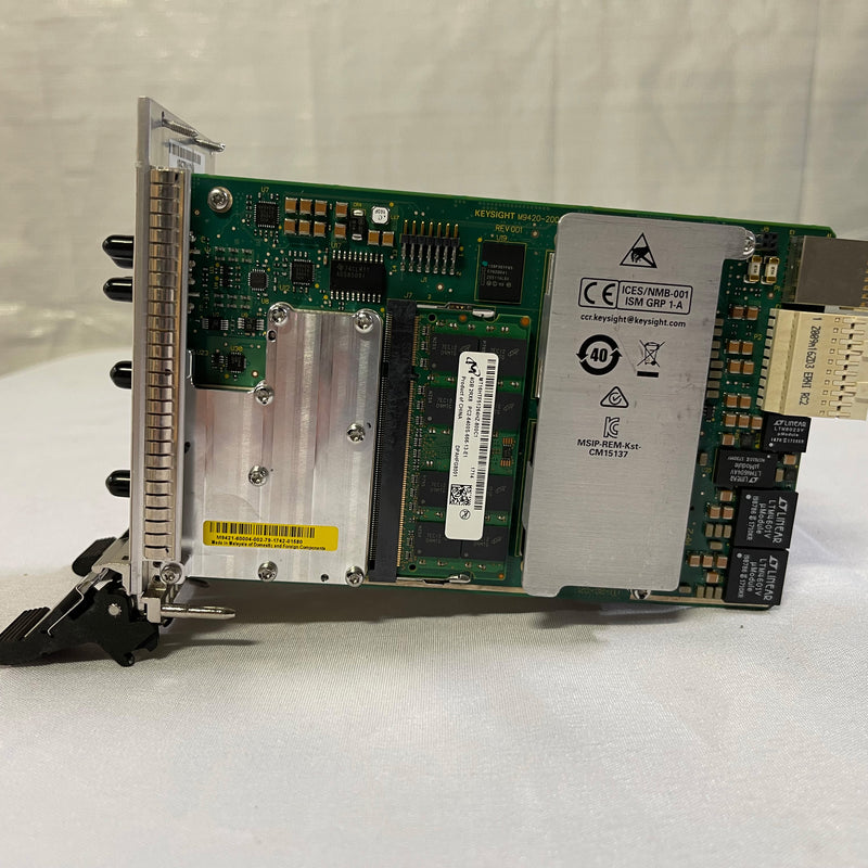 Keysight / Agilent M 9421 A VXT Vector Transceiver