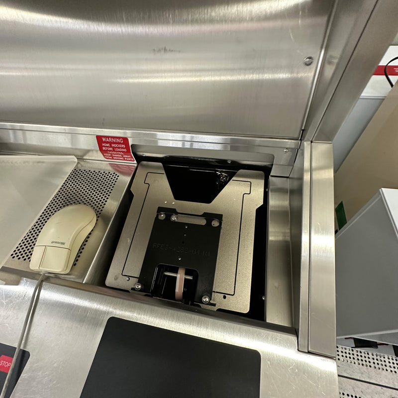 KLA Surfscan 6420 Particle Defect System