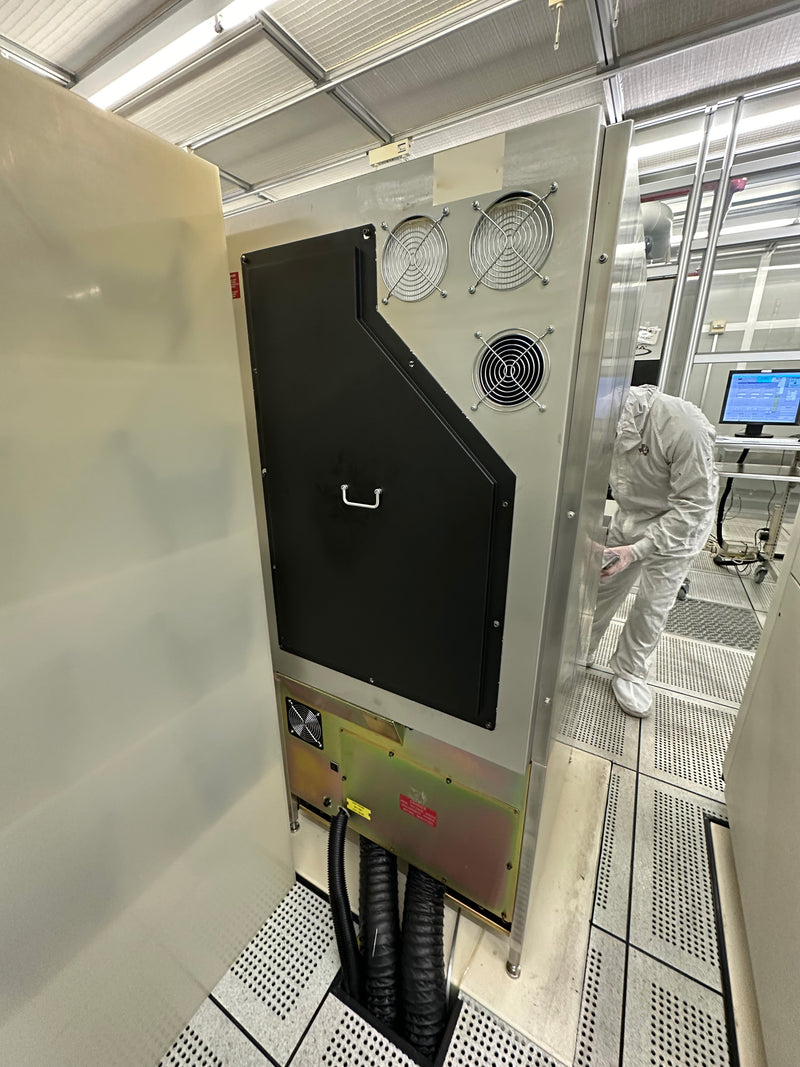 KLA Surfscan 6420 Particle Defect System