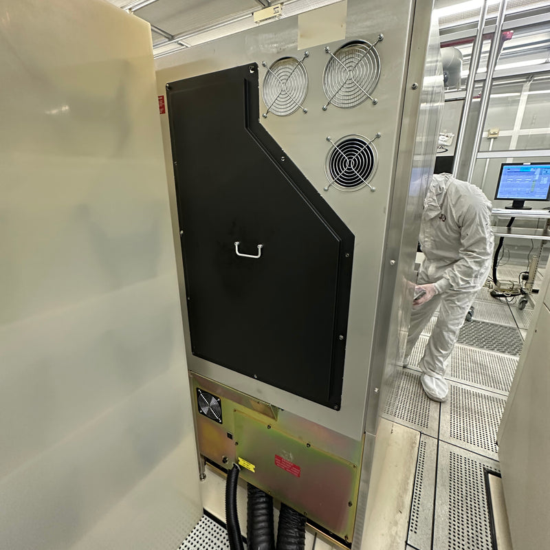 KLA Surfscan 6420 Particle Defect System