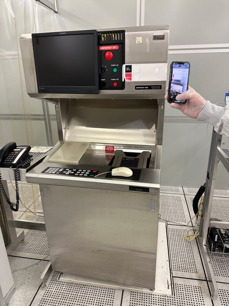 KLA Surfscan 6420 Particle Defect System