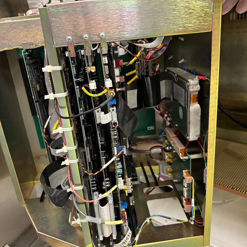 KLA Surfscan 6420 Particle Defect System