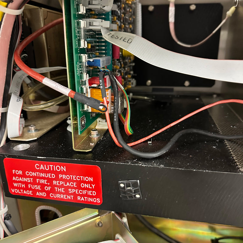 KLA Surfscan 6420 Particle Defect System