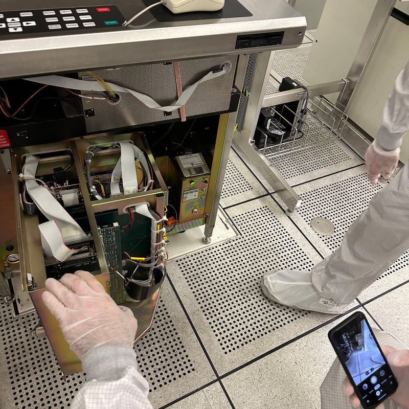 KLA Surfscan 6420 Particle Defect System