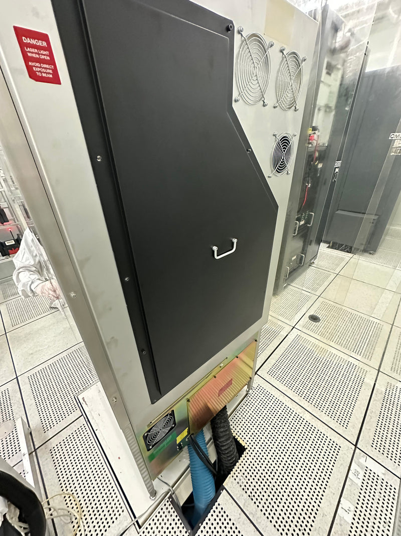 KLA Surfscan 6420 Particle Defect System