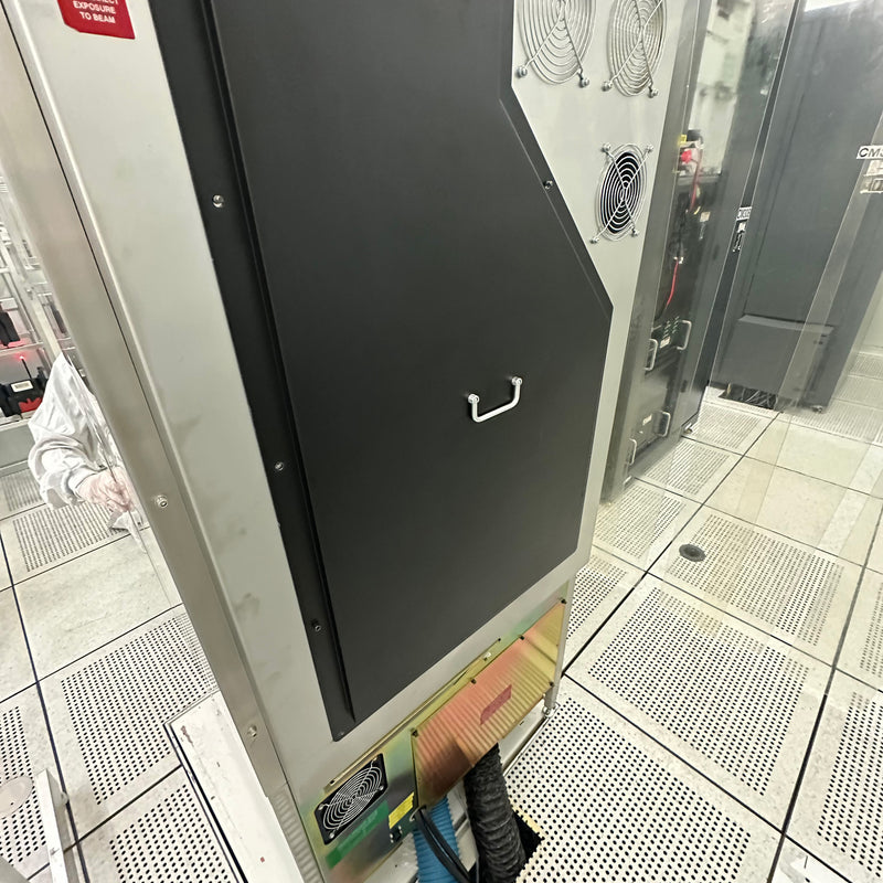 KLA Surfscan 6420 Particle Defect System