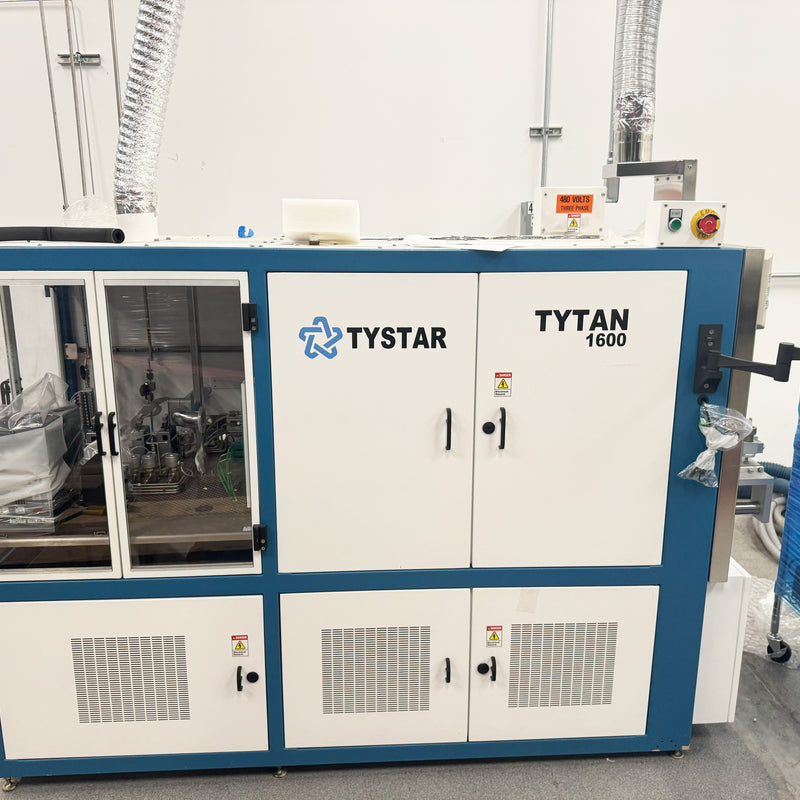 Tystar Tytan 1600 LPCVD (Low Pressure Chemical Vapor Deposition)