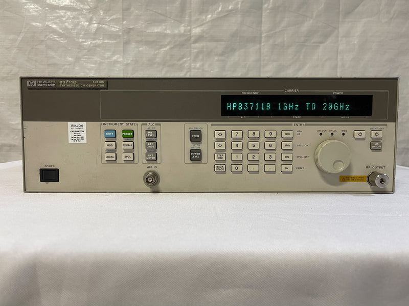 Keysight / Agilent 83711 B Synthesized CW Generator