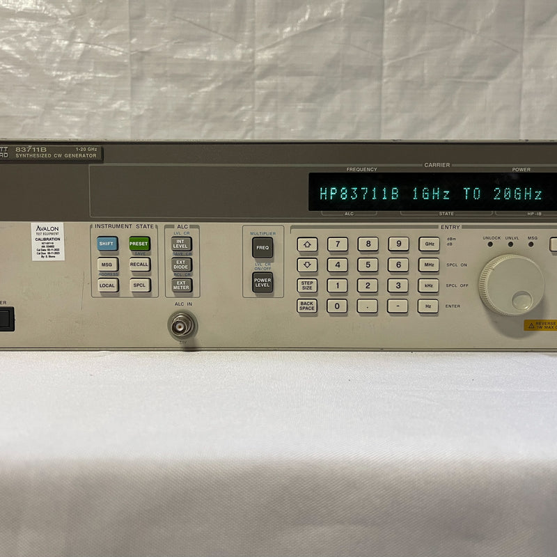 Keysight / Agilent 83711 B Synthesized CW Generator
