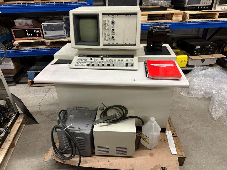 Hitachi S 570 SEM (Scanning Electron Microscope)