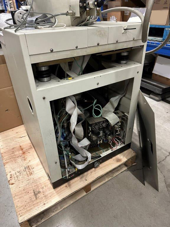 Hitachi S 570 SEM (Scanning Electron Microscope)