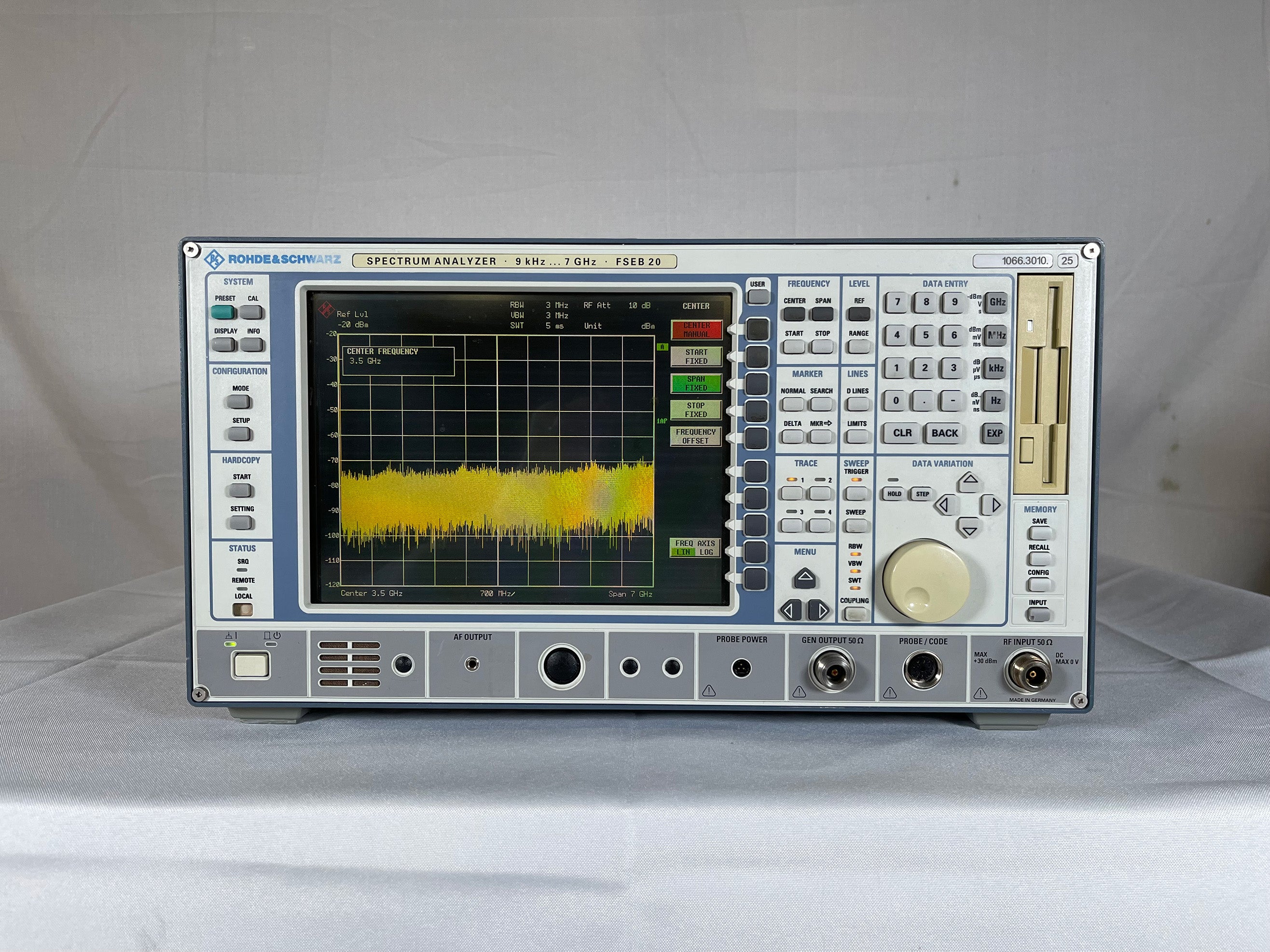 Rohde & Schwarz FSEB 20 / 30 Spectrum Analyzer – Bridge Tronic Global