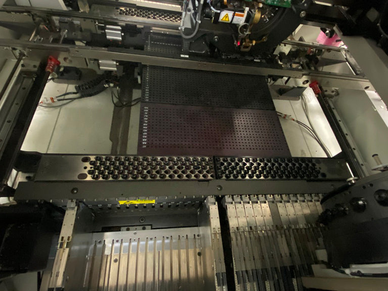 Universal Genesis GC-60 D 4990 C Pick and Place