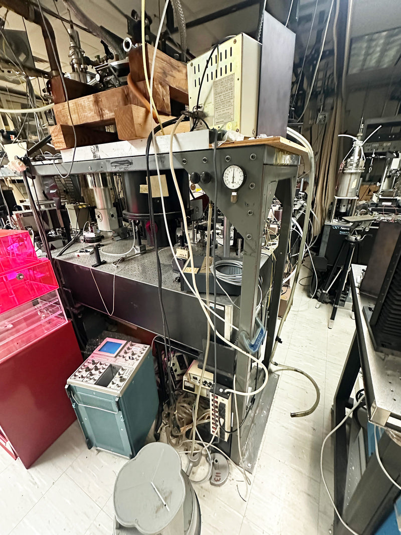 Newport Optical Table