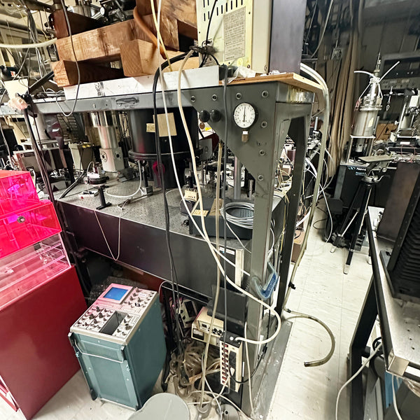 Newport Optical Table