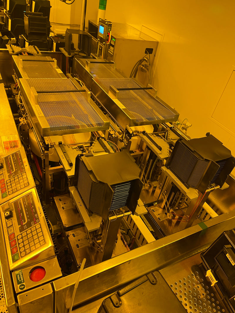 SVG 8626 Photoresist Coater