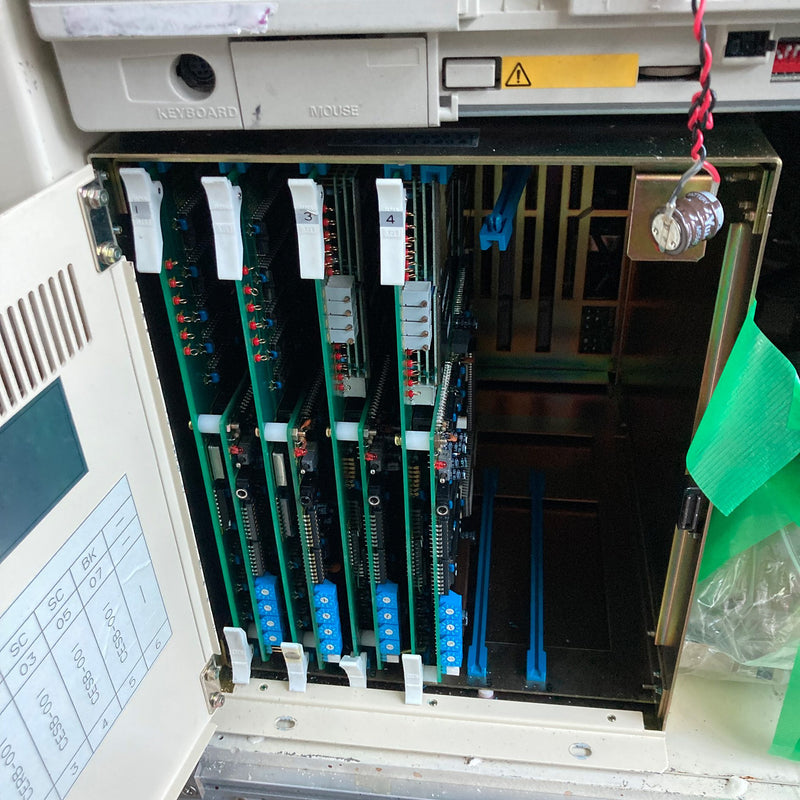 SCREEN / DNS SCW 80 A Wafer Scrubber