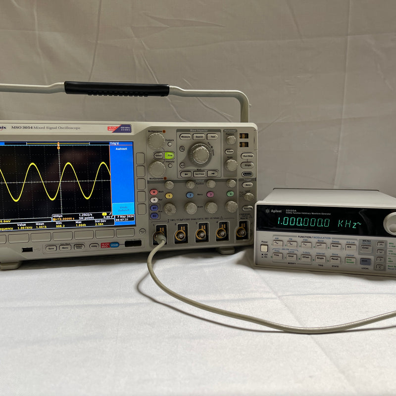 Keysight / Agilent 33120 A Function Generator