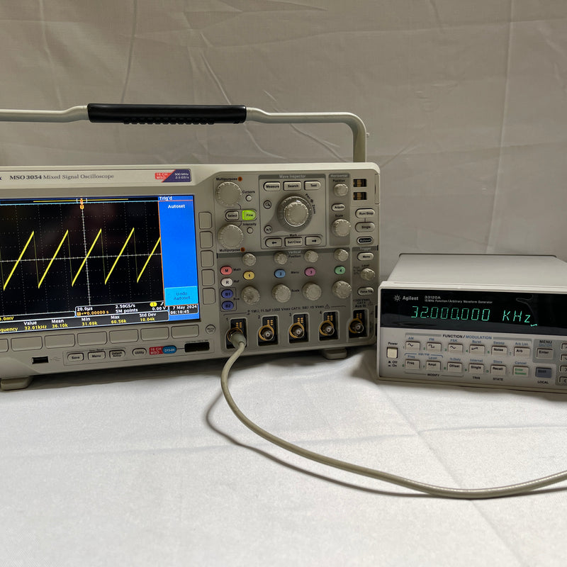 Keysight / Agilent 33120 A Function Generator