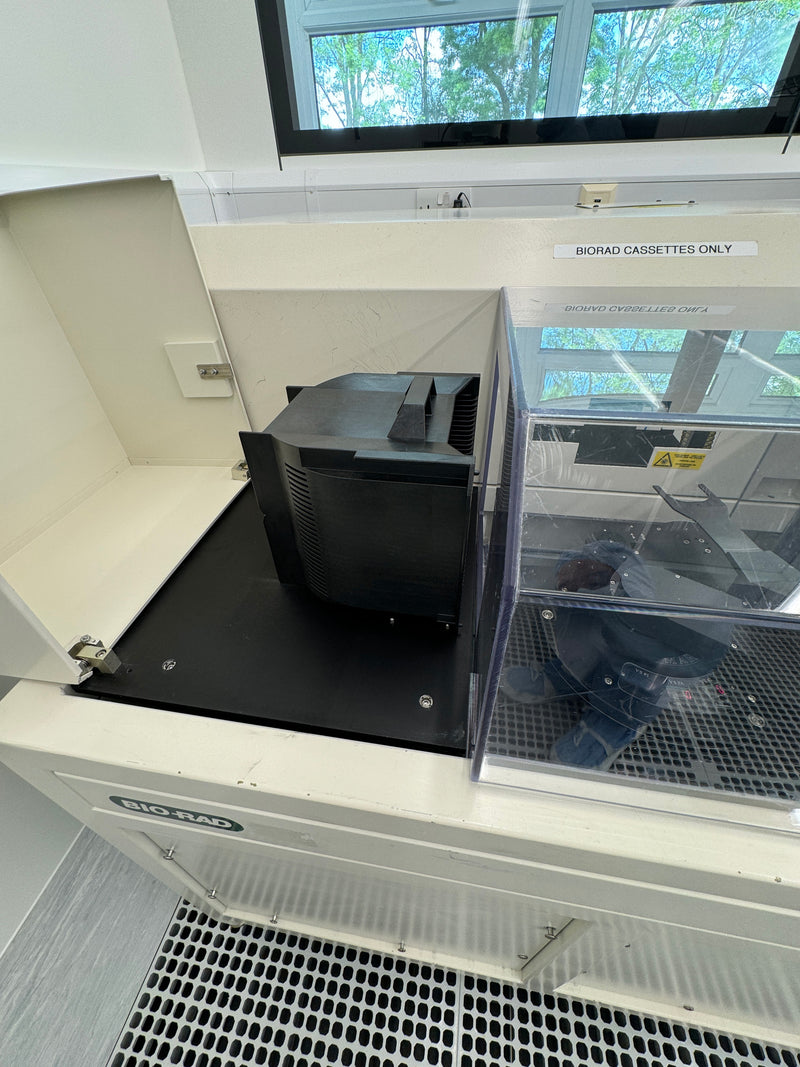 Accent Optical / Biorad QS 2200 A Spectrometer