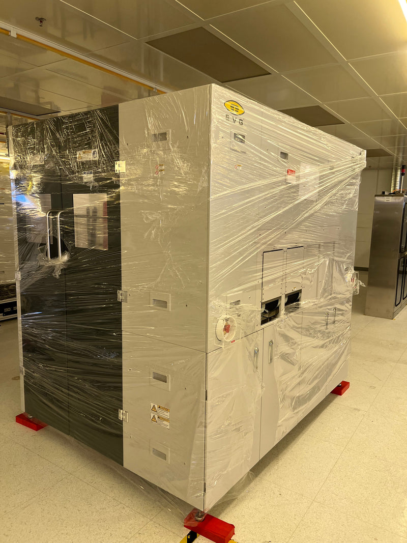 EVG 150 Coater / Developer