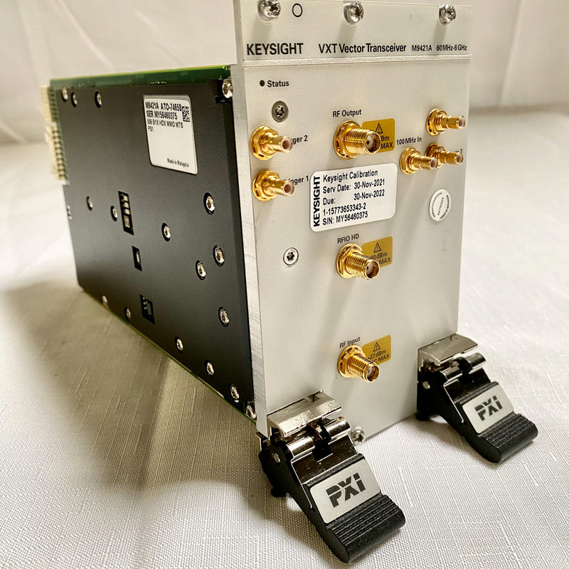 Keysight / Agilent M 9421 A VXT Vector Transceiver