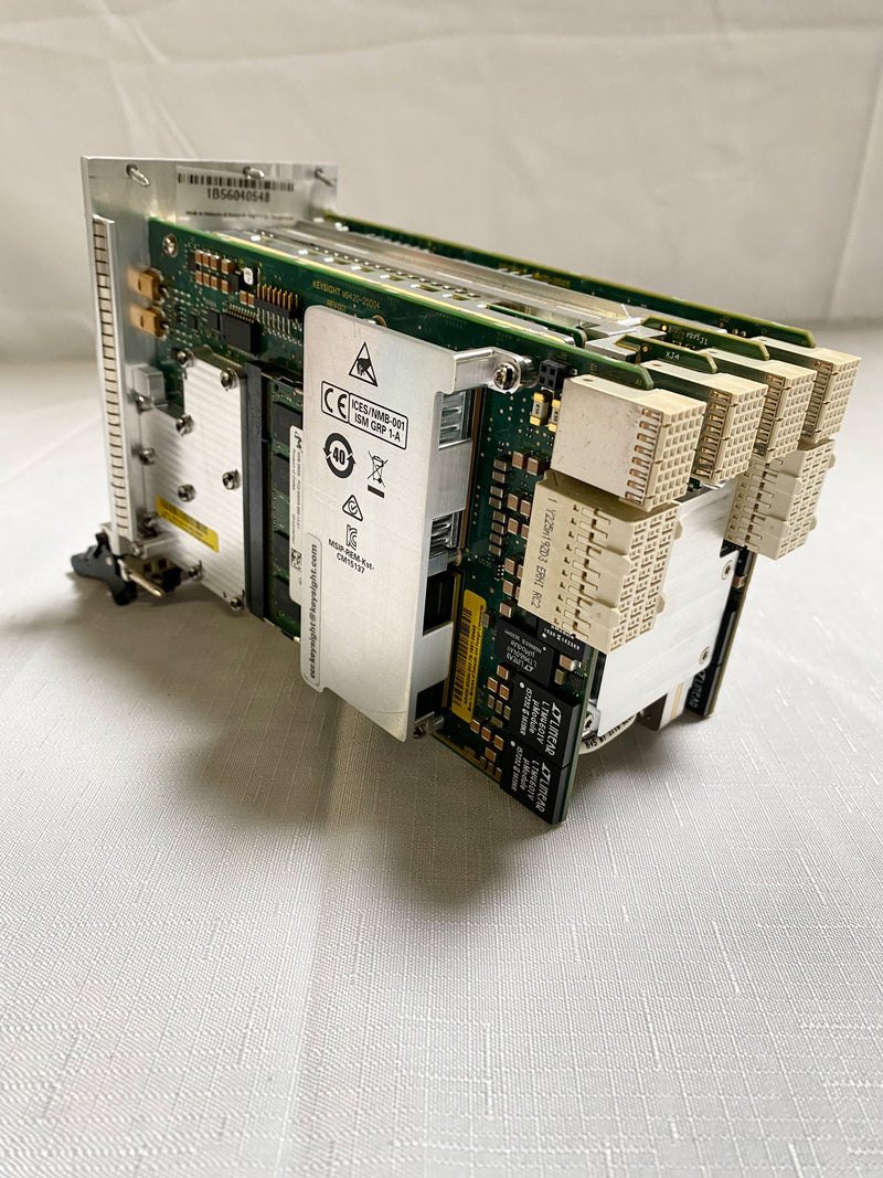 Keysight / Agilent M 9421 A VXT Vector Transceiver