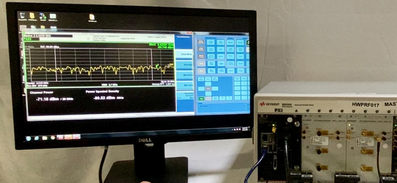 Keysight / Agilent M 9421 A VXT Vector Transceiver
