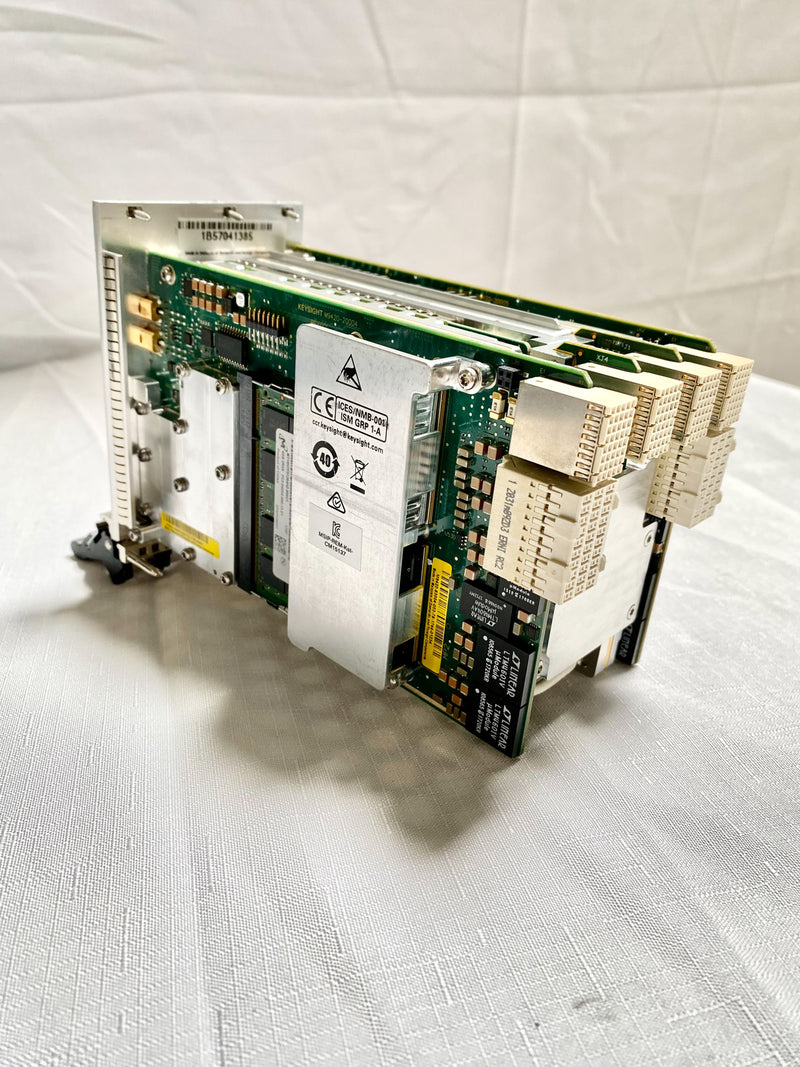 Keysight / Agilent M 9421 A VXT Vector Transceiver